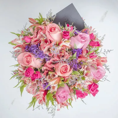 Arreglo floral elegante premium